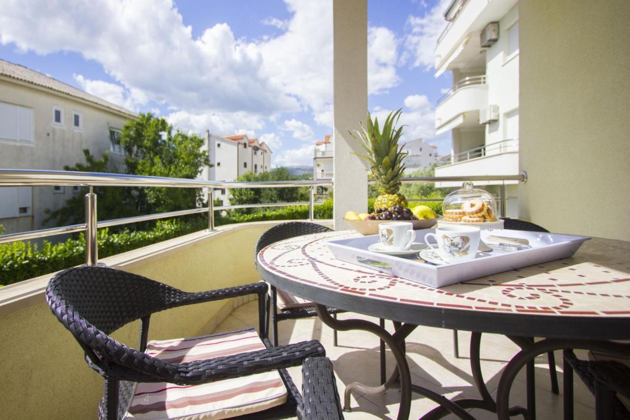 Apartments Paradise Trogir Exteriör bild